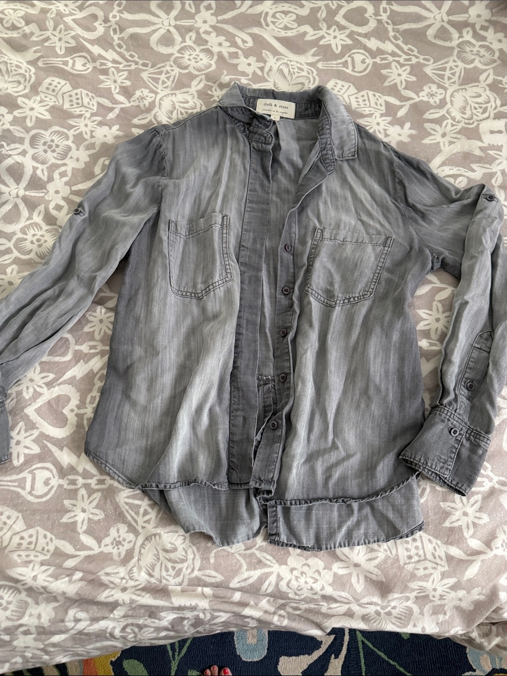 cloth & stone Light Grey chambray denim Button-Up Shirt
